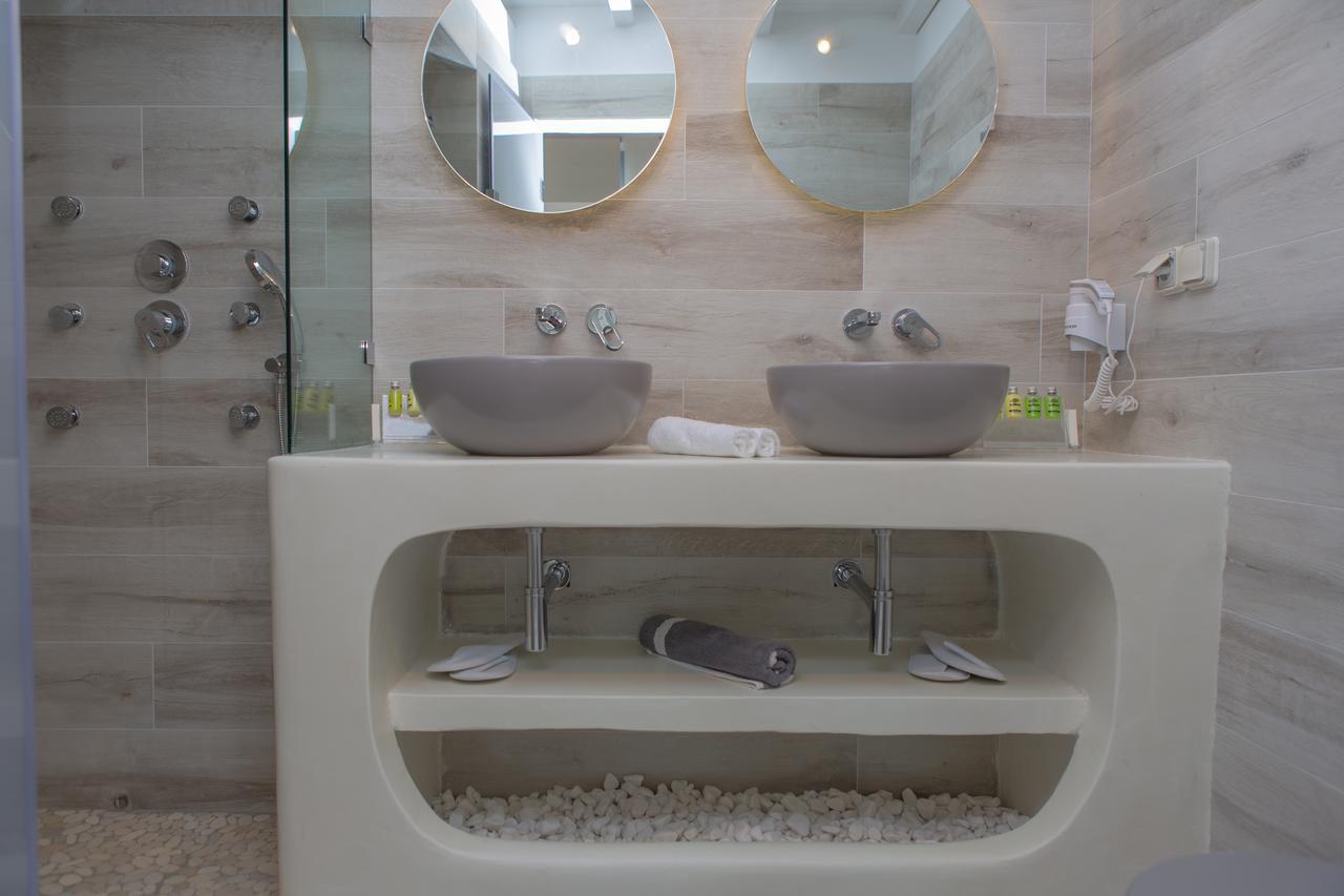 Naxos Riviera Suites Naxos City Zewnętrze zdjęcie