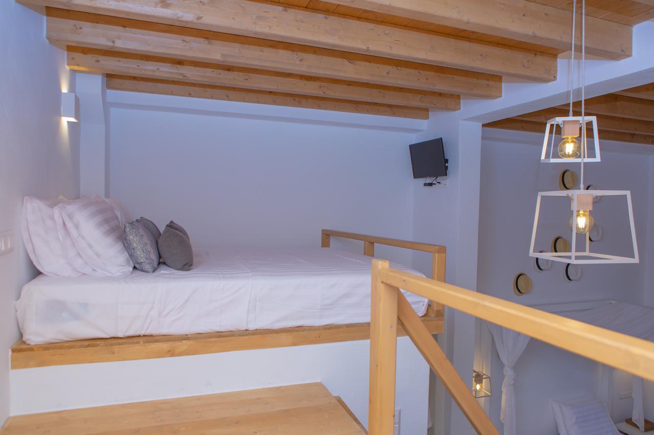Naxos Riviera Suites Naxos City Zewnętrze zdjęcie