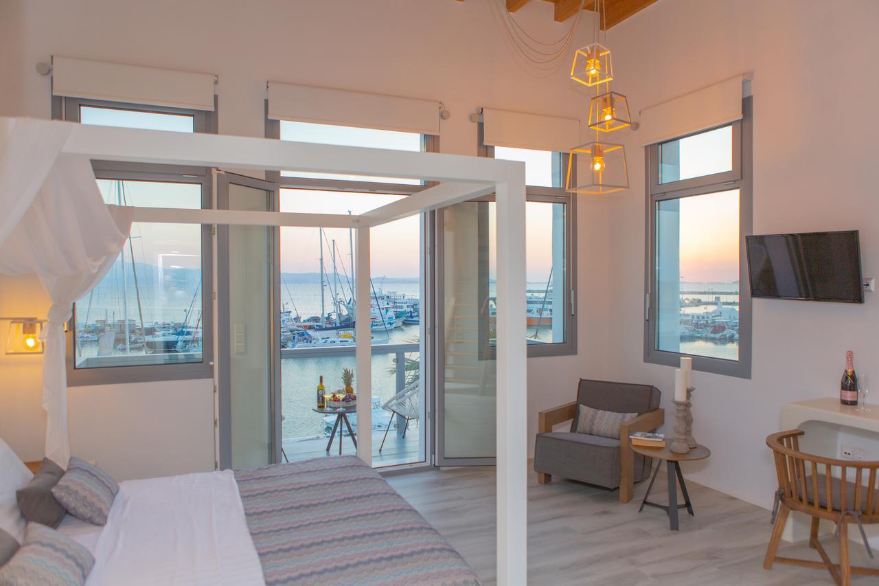 Naxos Riviera Suites Naxos City Zewnętrze zdjęcie